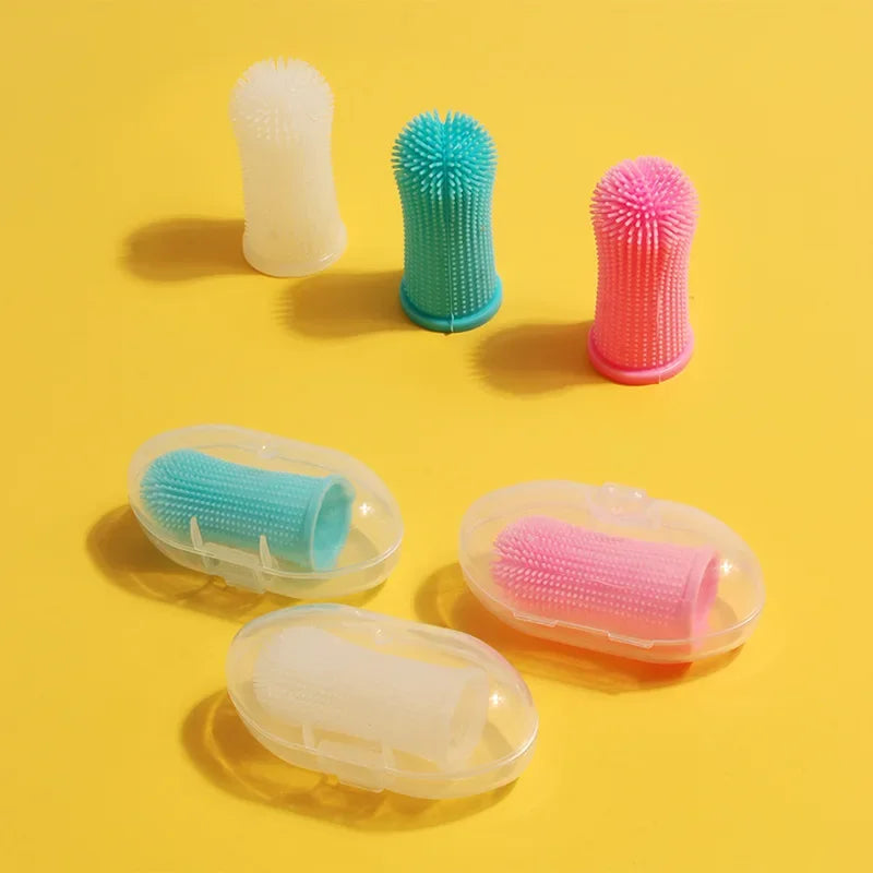 Soft Silicone Finger Toothbrush for Dogs & Cats, with Storage Case